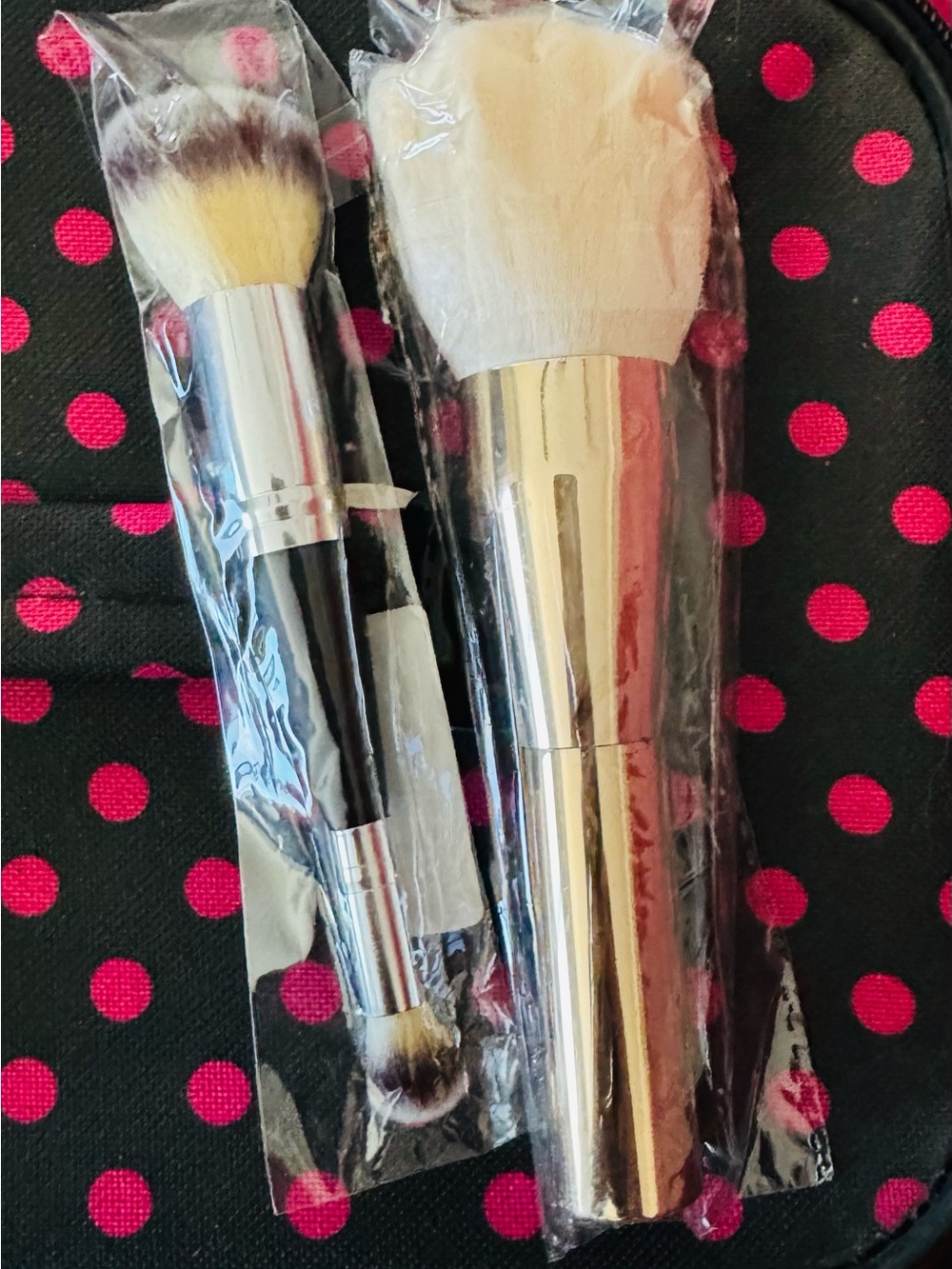 11 pc Makeup Brush Set - Women Accessories - Picture 2 of 4